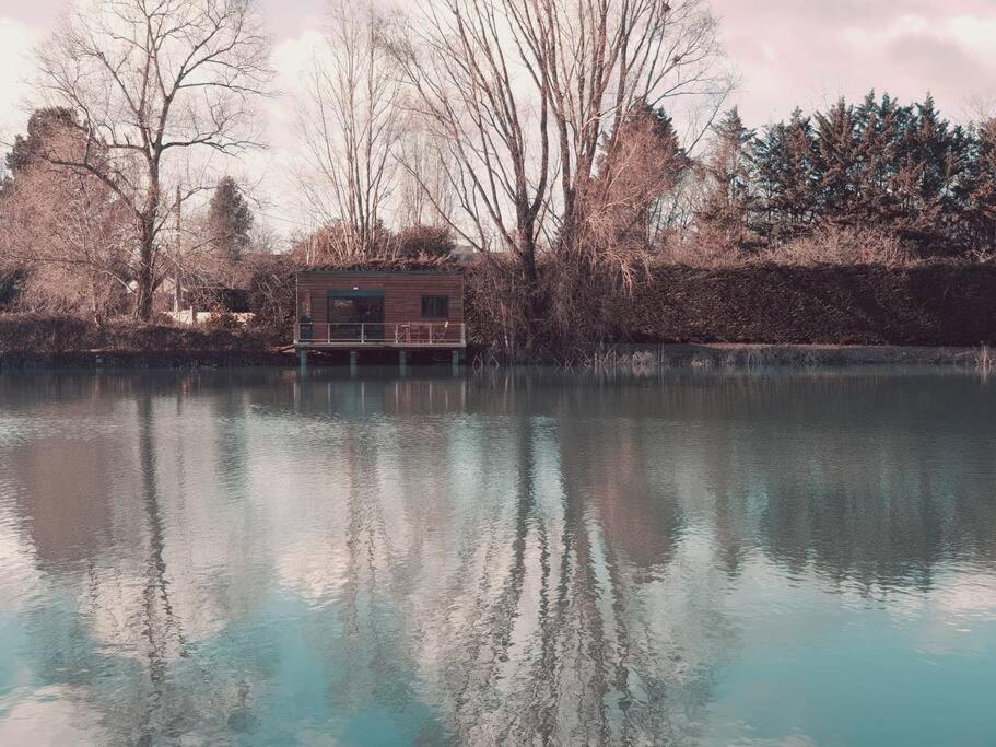 Chalet Les Pieds Dans L'Eau La Campagne A La Ville Saint-Doulchard Exteriör bild