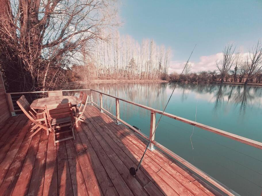 Chalet Les Pieds Dans L'Eau La Campagne A La Ville Saint-Doulchard Exteriör bild
