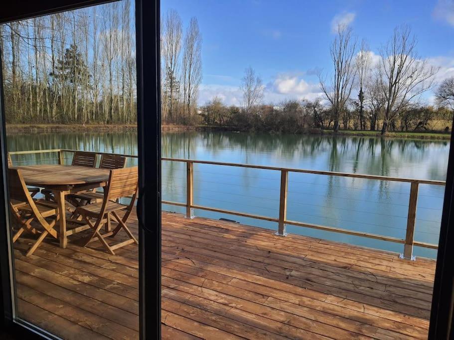 Chalet Les Pieds Dans L'Eau La Campagne A La Ville Saint-Doulchard Exteriör bild